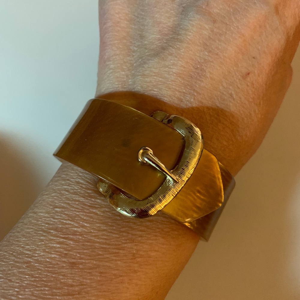 Vintage Buckle Design Lucite Belt Bracelet